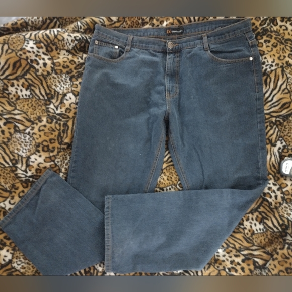 COPY - Men's DC (Denim Culture) Jeans - Picture 2 of 6
